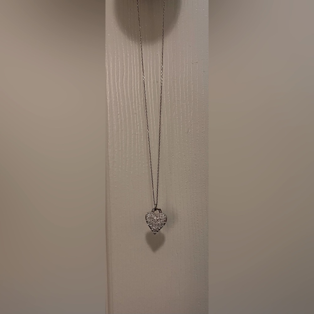 silver necklace with diamond heart